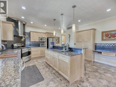 3602 33rd Street - 5