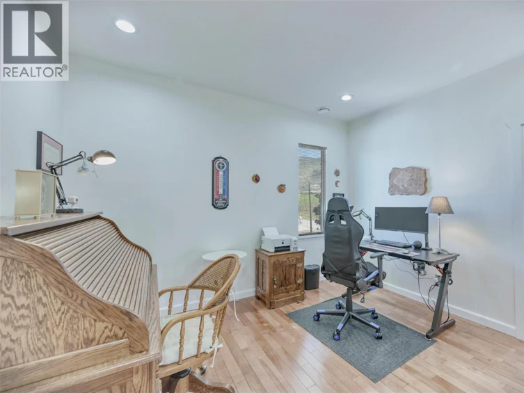 3602 33rd Street, Osoyoos, BC, V0H 1V6 - 17