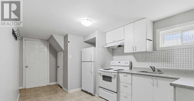 BASEMENT-3372 Fellmore Drive, Mississauga, ON, L5C 2E2 - 11