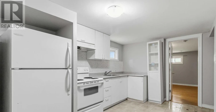 BASEMENT-3372 Fellmore Drive, Mississauga, ON, L5C 2E2 - 12