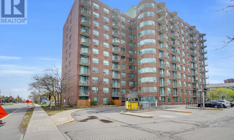 811-1440 Heron Road