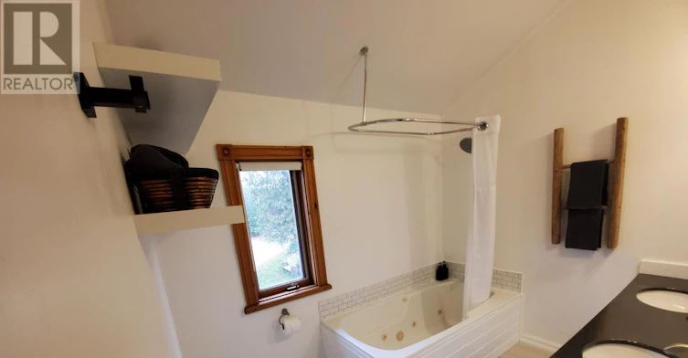 22 Woodcrest Avenue, Collingwood, ON, L9Y 3Z1 - 12