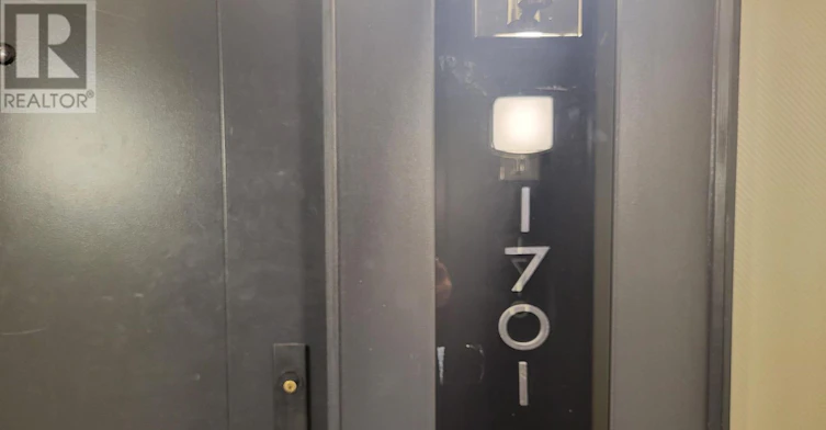 1701-955 Bay Street, Toronto, ON, M5S 2A2 - 3