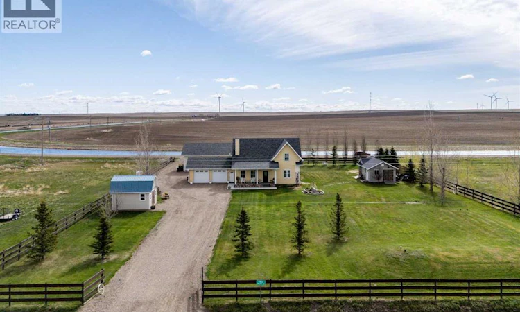 110033 103 Range Road