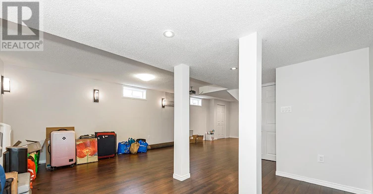 635 Commonwealth Crescent, Kitchener, ON, N2E 4J9 - 36