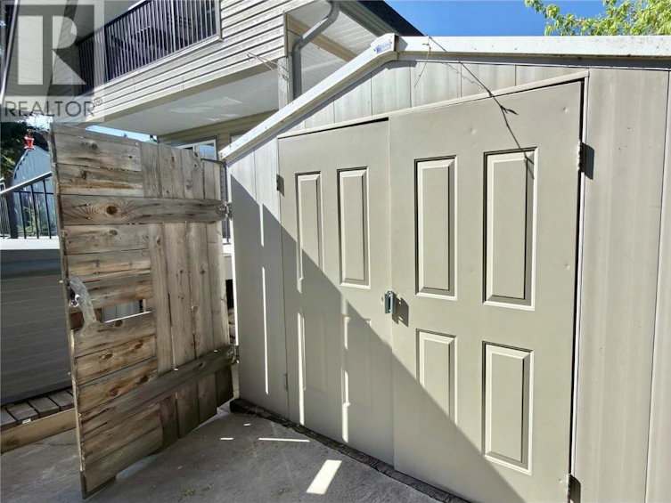 1606 33 Highway, Rock Creek, BC, V0H 1Y0 - 41