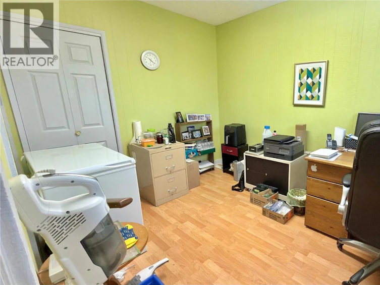 492 Fourth Avenue, Midway, BC, V0H 1M0 - 18