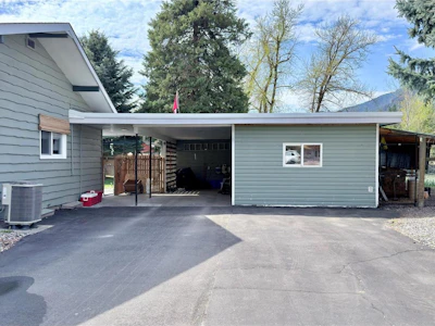 492 Fourth Avenue - 5