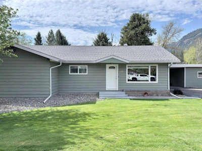 492 Fourth Avenue - 2