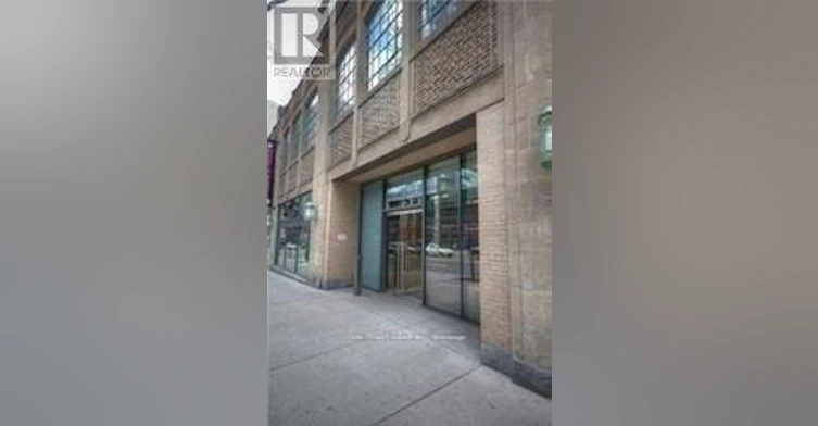 209-832 Bay Street, Toronto, ON, M5S 1Z6 - 2