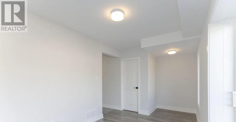 748 Kinstead Private, Ottawa, ON, K2S 3B3 - 4