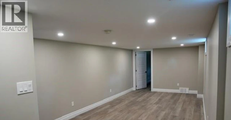 955 Roseland, Windsor, ON, N9G 1T9 - 12