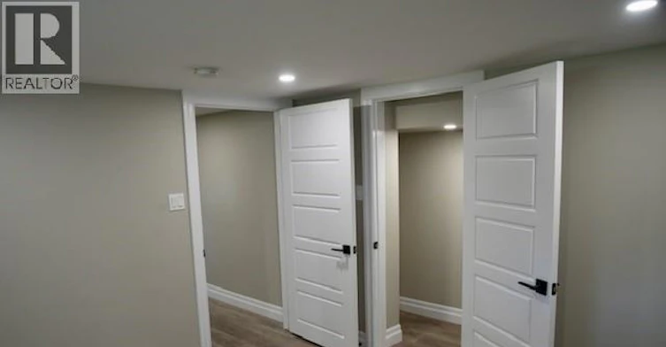 955 Roseland, Windsor, ON, N9G 1T9 - 9