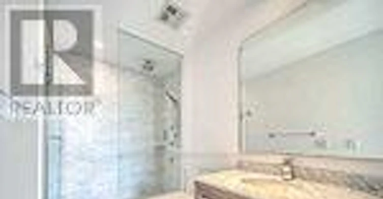 2703-488 University Avenue, Toronto, ON, M5G 0C1 - 11