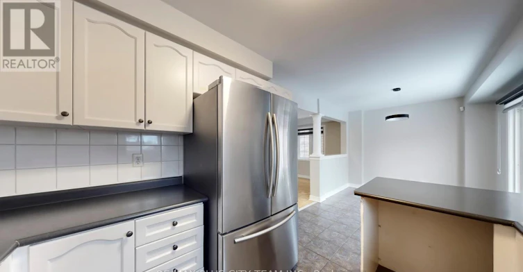 4 Slessor Lane, Brampton, ON, L6P 1M3 - 9