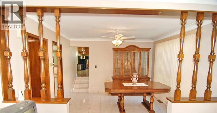 MAIN LEVEL-875 Parent, Windsor, ON, N9A 2C9 - 5