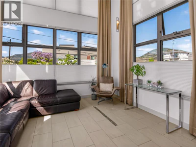 101-433 Churchill Avenue - 2