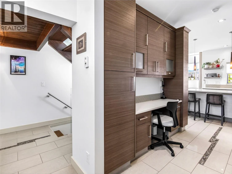 101-433 Churchill Avenue, Penticton, BC, V2A 1C9 - 3