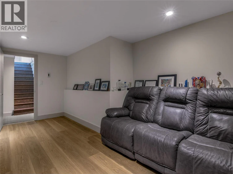 101-433 Churchill Avenue, Penticton, BC, V2A 1C9 - 41