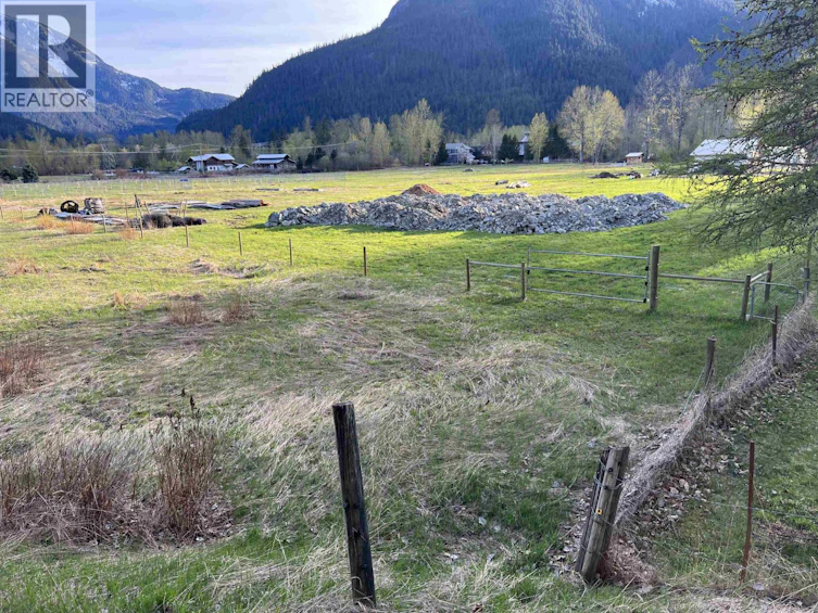 LOT-1 Fraser Road, Pemberton, BC, V0N 2L0 - 13