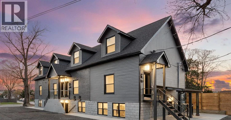 5-702 Pierre, Windsor, ON, N9A 2K5