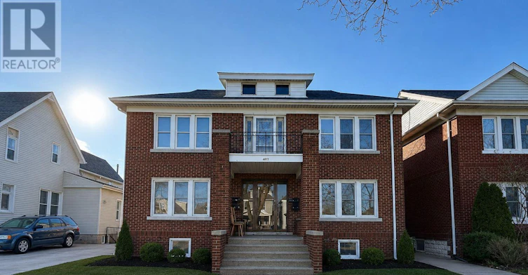 4-1093 Howard Avenue, Windsor, ON, N9A 1S6