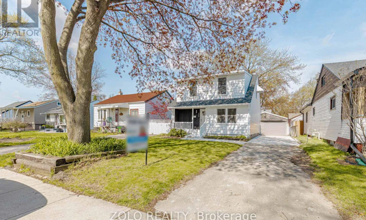 283 Ivon Avenue W