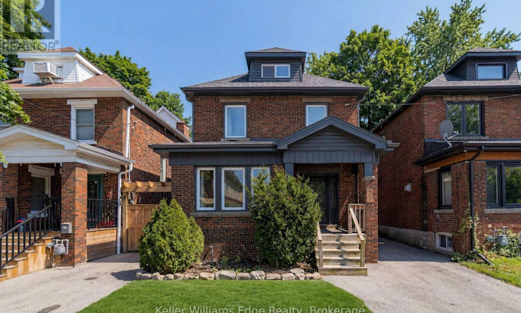 37 Wexford Avenue S