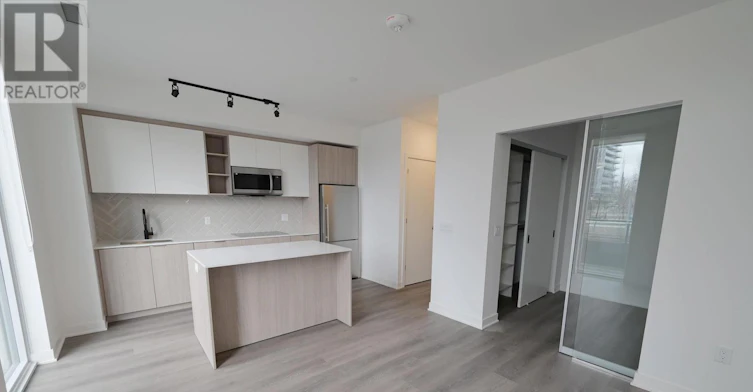 102-36 Zorra Street, Toronto, ON, M8Z 0G5 - 3