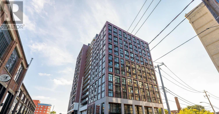 916-181 Sterling Road, Toronto, ON, M6R 0B2