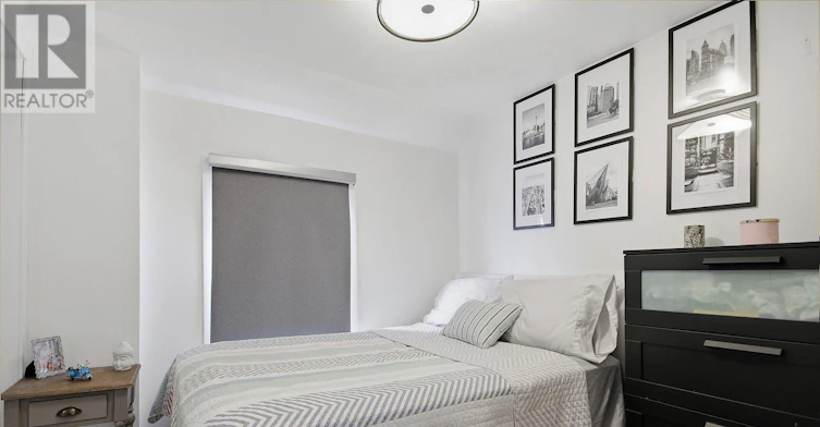 MAIN-18 Harlton Crescent, Toronto, ON, M6M 1L1 - 10