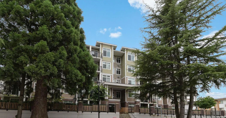 104-20686 Eastleigh Crescent, Langley, BC, V3A 0M4