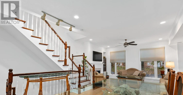 6 Pondside Private, Ottawa, ON, K1K 4X3 - 16