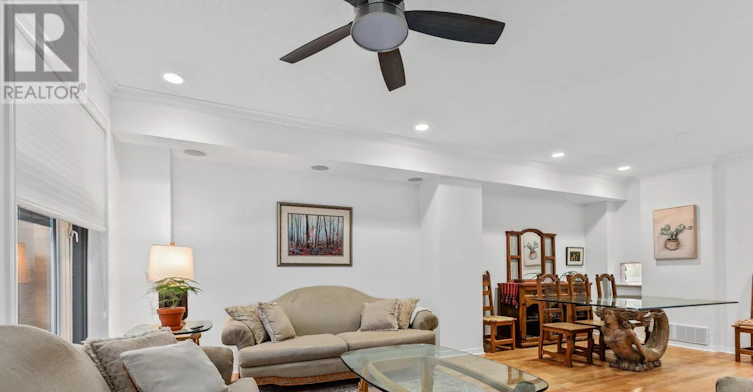 6 Pondside Private, Ottawa, ON, K1K 4X3 - 19