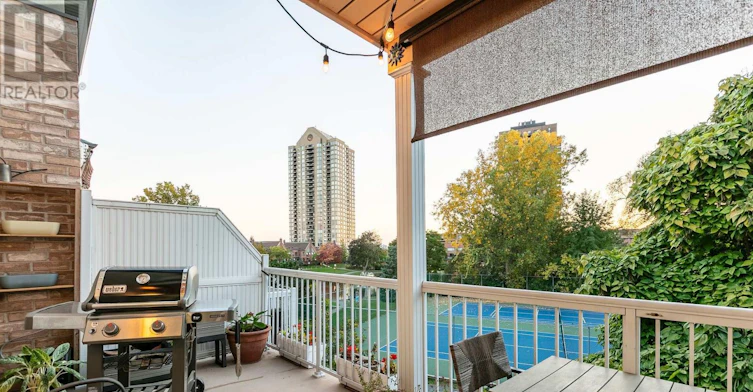 6 Pondside Private, Ottawa, ON, K1K 4X3 - 23