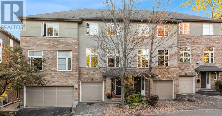 6 Pondside Private, Ottawa, ON, K1K 4X3 - 2