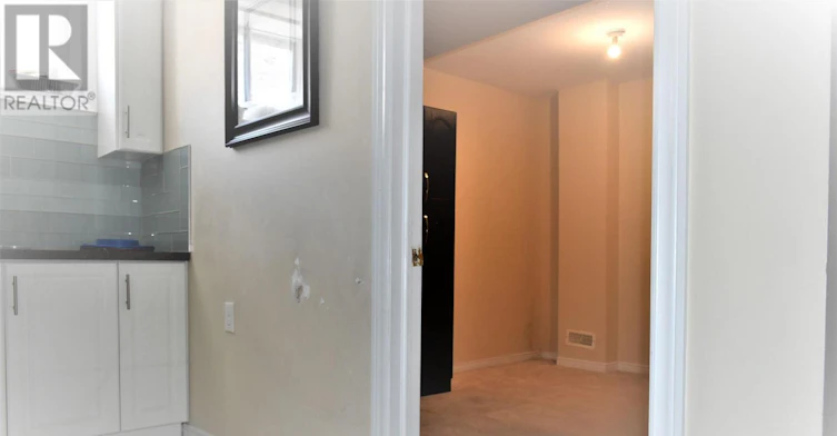 LOWER-23 Penndutch Circle, Whitchurch-Stouffville, ON, L4A 0P3 - 5