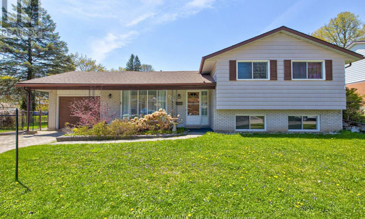 557 Glen Manor Boulevard