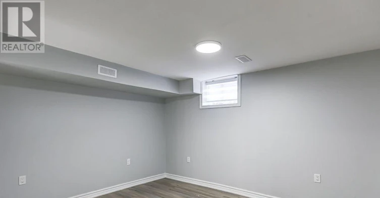 BSMT-20 Bluefin Crescent, Toronto, ON, M1H 2L1 - 9