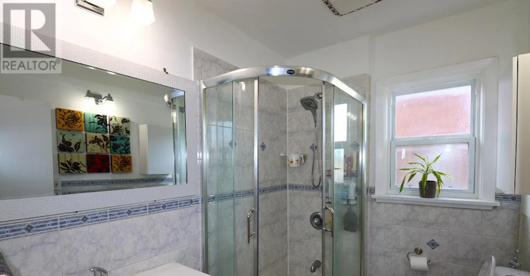 MAIN-1382 Warden Avenue, Toronto, ON, M1R 2S5 - 5