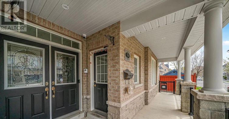 9 Berryfield Way, Brampton, ON, L6R 0Y3 - 7