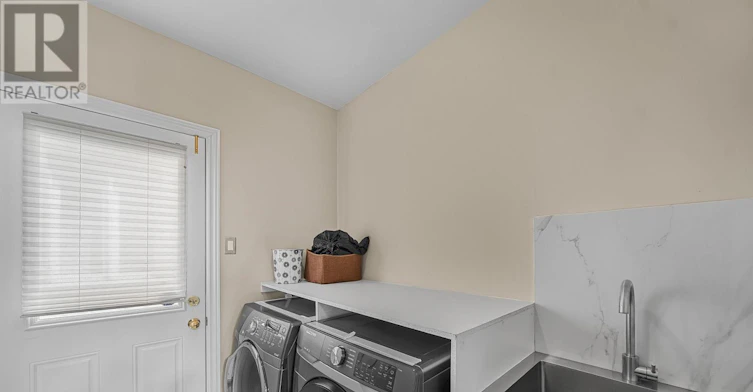 9 Berryfield Way, Brampton, ON, L6R 0Y3 - 24