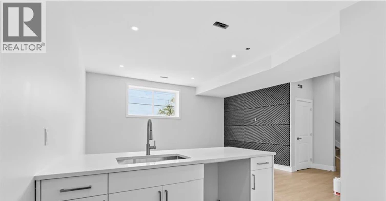 2144 Daytona, Windsor, ON, N9C 2L7 - 9