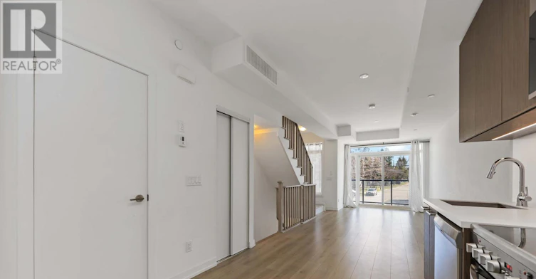 14-266 Finch Avenue E, Toronto, ON, M2N 0L3 - 6