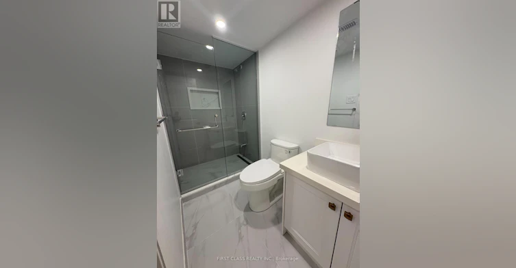 24 York Downs Boulevard, Markham, ON, L6C 3J7 - 12