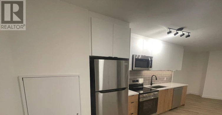 B15-1600 James Naismith Drive, Ottawa, ON, K1B 5N8 - 2