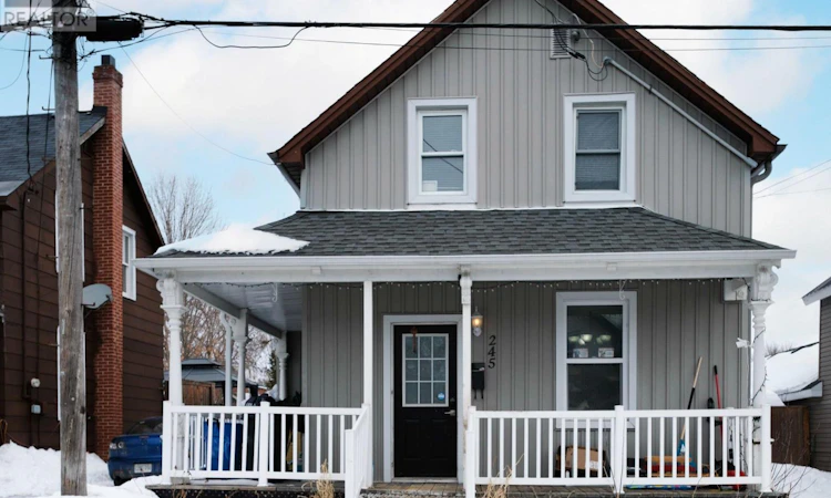245 Harriet Street