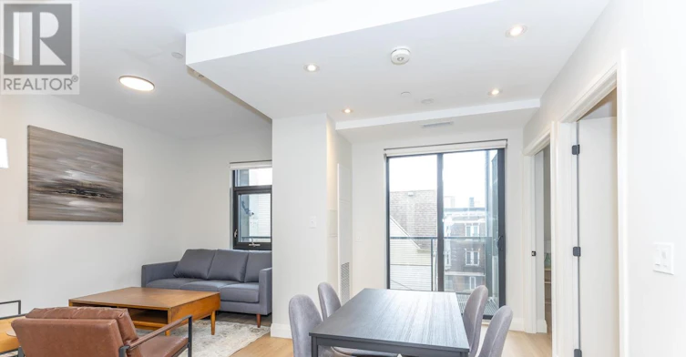 303-1000 Bathurst Street, Toronto, ON, M5R 3G7 - 9