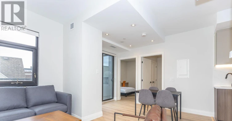 303-1000 Bathurst Street, Toronto, ON, M5R 3G7 - 13