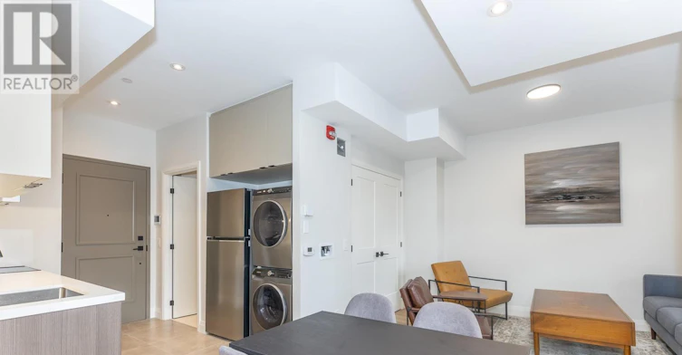 303-1000 Bathurst Street, Toronto, ON, M5R 3G7 - 11